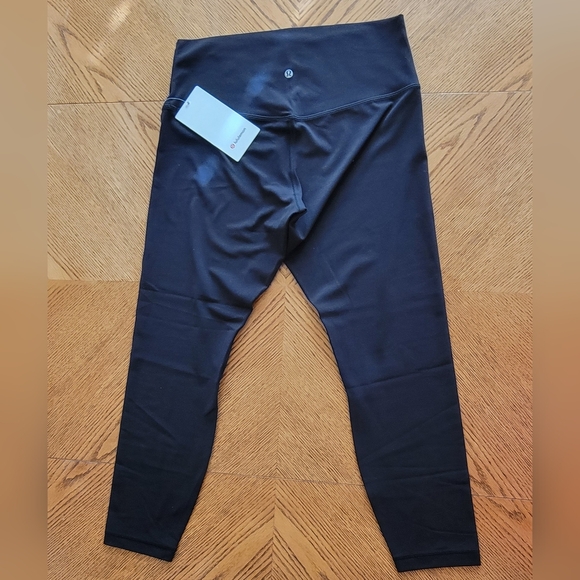 Womens Lululemon Align HR Pant 25" (Size 12) - Picture 2 of 6